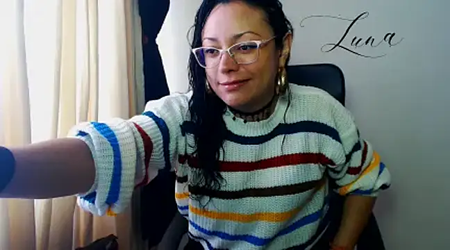 Snapshot of Lunavega1 chatting on 03.17.25 Lunavega1 online show from 03.17.25