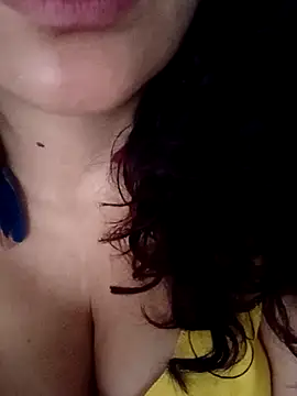 Snapshot of Lunavega1 chatting on 11.07.25 Lunavega1 online show from 11.07.25