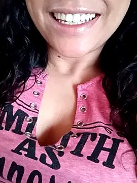 Snapshot of Lunavega1 chatting on 03.01.26 Lunavega1 online show from 03.01.26