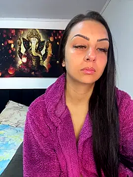 Snapshot of bbzinharosa chatting on 10.29.25 bbzinharosa online show from 10.29.25