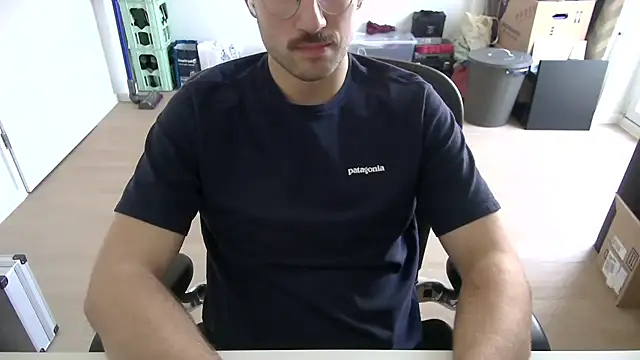 taallguyy 196 online show from 11.21.25