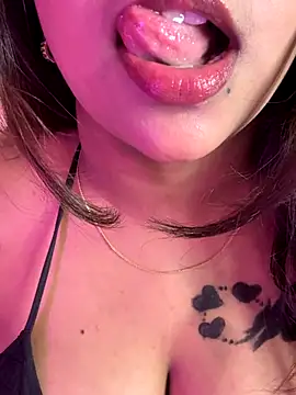 wildestcouplee online show from 11.12.25