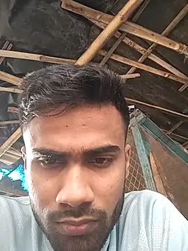 Snapshot of Skinny_Bigass_23 chatting on 02.20.25 Skinny Bigass 23 online show from 02.20.25