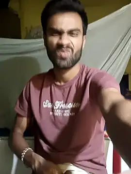 Snapshot of Skinny_Bigass_23 chatting on 03.22.25 Skinny Bigass 23 online show from 03.22.25