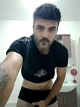 Snapshot of hot_man_eray chatting on 09.10.25 hot man eray online show from 09.10.25