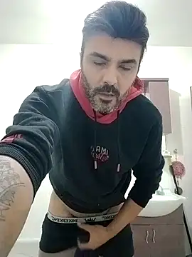 Snapshot of hot_man_eray chatting on 10.01.25 hot man eray online show from 10.01.25