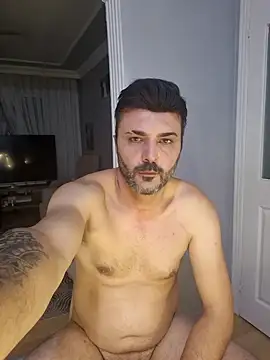 Snapshot of hot_man_eray chatting on 12.04.25 hot man eray online show from 12.04.25