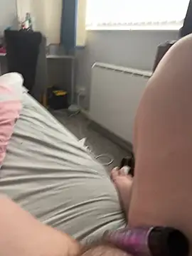 Snapshot of AmberTaylorXxx chatting on 02.19.25 AmberTaylorXxx online show from 02.19.25