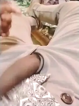 Snapshot of Muscular02 chatting on 02.28.25 Muscular02 online show from 02.28.25