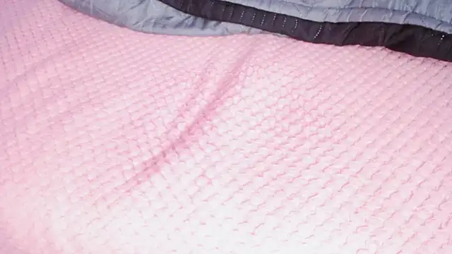 ILENAHEY online show from 02.04.25