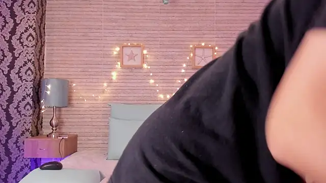 Catalinna Thompson online show from 12.29.24