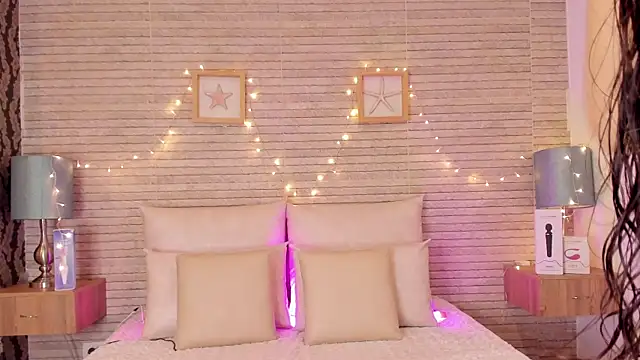 Catalinna Thompson online show from 01.27.25