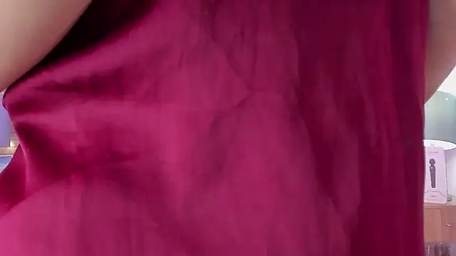 Catalinna Thompson online show from 02.26.25