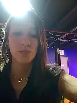 Catalinna Thompson online show from 02.28.25