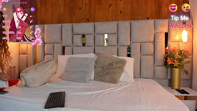 Saori newman online show from 02.08.25