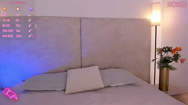 Saori newman online show from 11.07.25