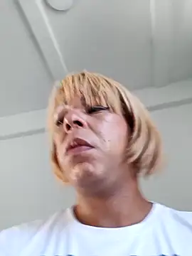 blondebitchlitle online show from 03.09.25