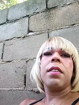 blondebitchlitle online show from 12.13.25