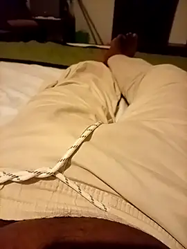 Snapshot of Sl_python chatting on 12.18.25 Sl python online show from 12.18.25