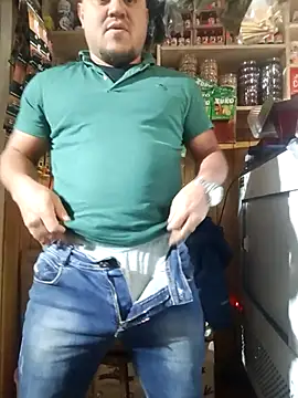 TheBriiaand30 online show from 10.05.25