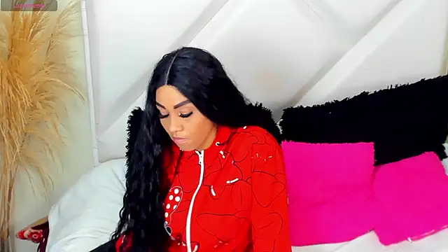 ScarlethNatasha online show from 10.26.25