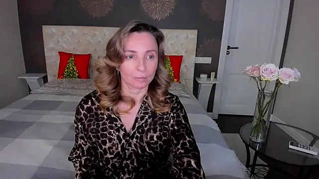 AllisonWilliams online show from 12.17.25