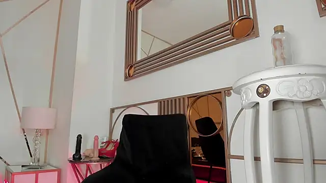 Charlie Doll online show from 03.06.25