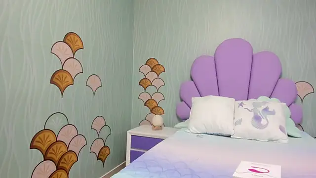 AngelStonne  online show from 03.18.25