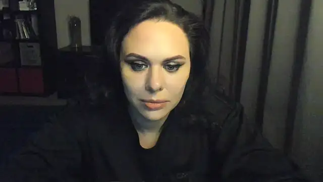 Snapshot of MollyCheiz chatting on 03.14.25 MollyCheiz online show from 03.14.25