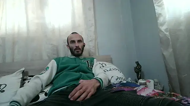 kisandgioni online show from 01.02.25