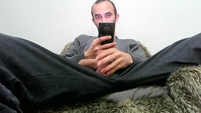 kisandgioni online show from 01.23.25