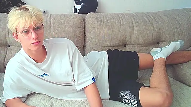 Ostin meow online show from 12.07.24