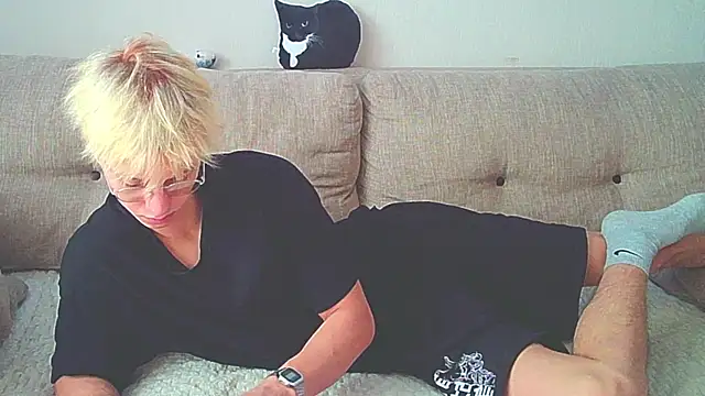 Ostin meow online show from 12.15.24