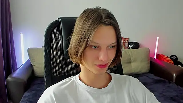 Ostin meow online show from 03.16.26