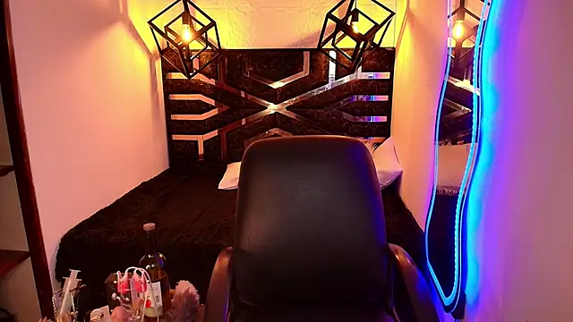 scarleth blue online show from 03.21.26