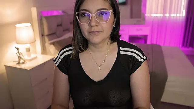 Camilaa bueno online show from 12.25.24