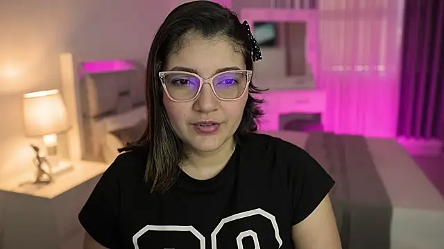 Camilaa bueno online show from 01.11.25