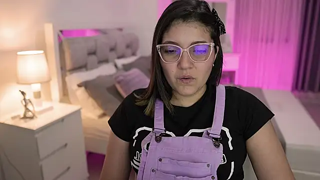 Camilaa bueno online show from 01.19.25