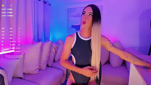 Snapshot of Ashley_Reminton chatting on 12.21.24 Ashley Reminton online show from 12.21.24