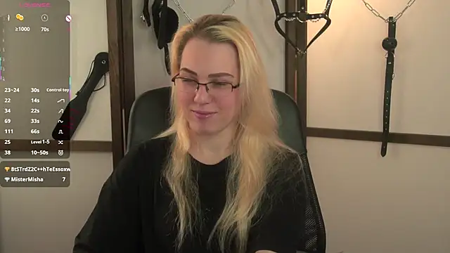 Snapshot of jeancolex chatting on 10.06.25 jeancolex online show from 10.06.25