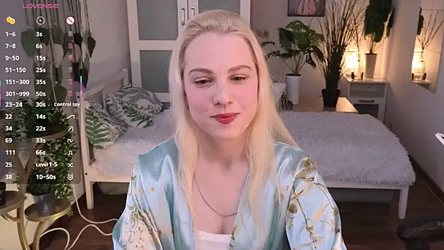 Snapshot of jeancolex chatting on 11.25.25 jeancolex online show from 11.25.25