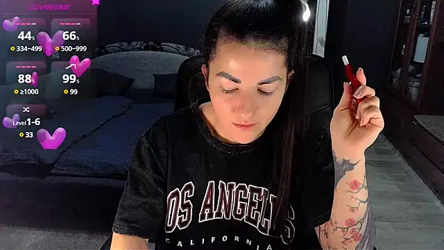 Aria Dl online show from 12.17.24