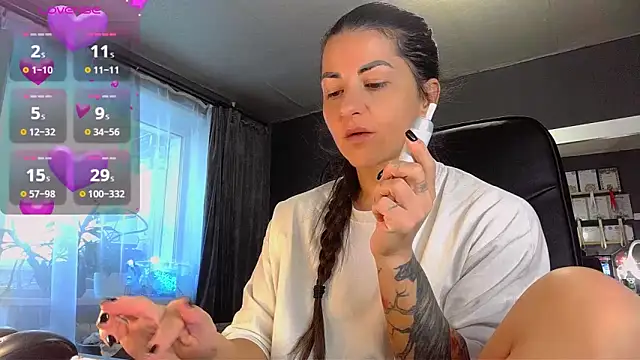 Aria Dl online show from 02.10.25