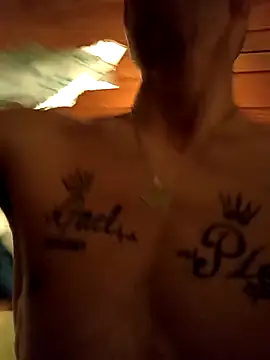 FlacoDani online show from 11.19.25