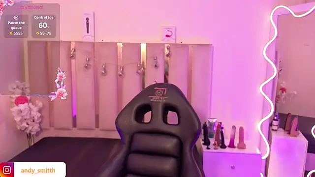 Snapshot of Andy_tay1 chatting on 10.13.25 Andy tay1 online show from 10.13.25