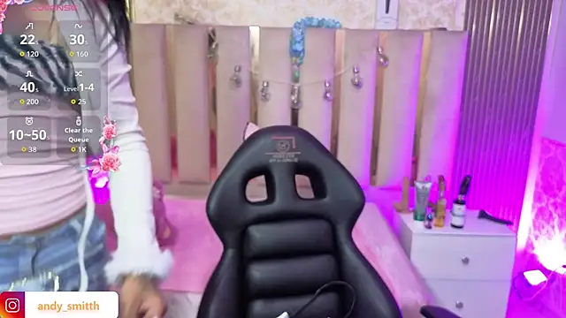 Snapshot of Andy_tay1 chatting on 11.12.25 Andy tay1 online show from 11.12.25