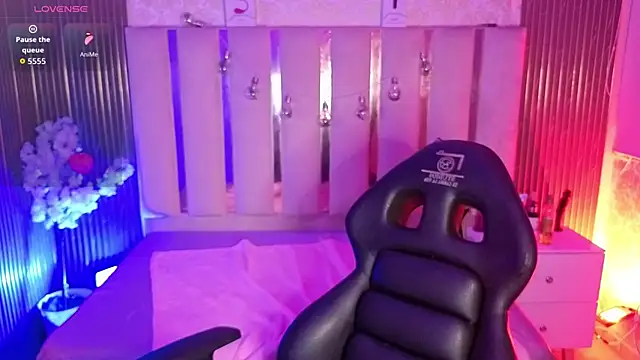 Snapshot of Andy_tay1 chatting on 11.22.25 Andy tay1 online show from 11.22.25