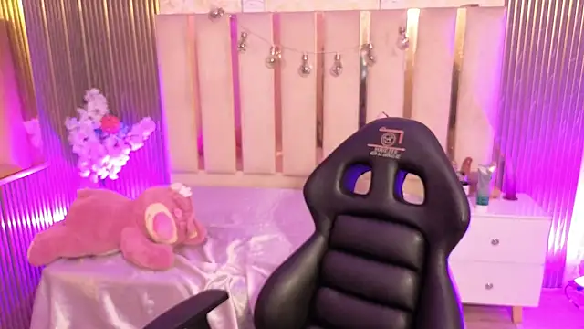 Snapshot of Andy_tay1 chatting on 12.01.25 Andy tay1 online show from 12.01.25