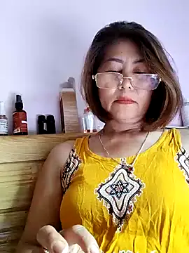 Baby-tits2024 online show from 12.09.24