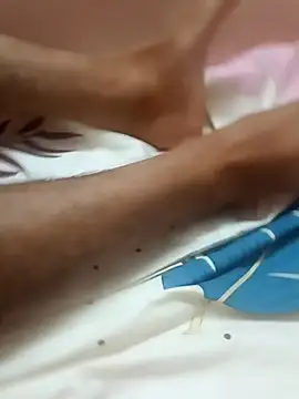 Snapshot of Vignesh3246 chatting on 12.20.24 Vignesh3246 online show from 12.20.24